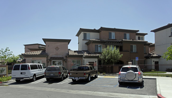 SAN ANTONIA VISTA APARTMENTS in Montclair, CA - Building Photo - Building Photo