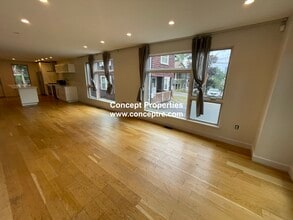 39 Thornton St, Unit 39 in Boston, MA - Foto de edificio - Building Photo