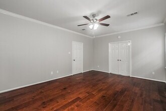 4923 Laurel Hill Ct in Sugar Land, TX - Building Photo - Building Photo