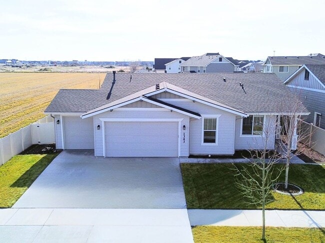 property at 1343 E Fort Erie St