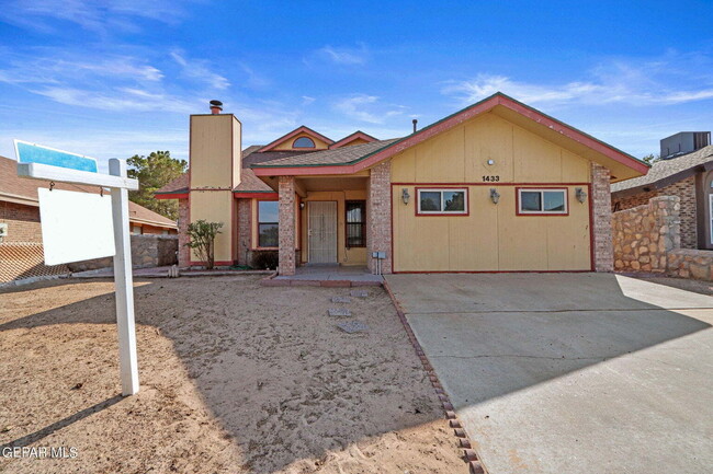property at 1433 Sierra De Oro Dr