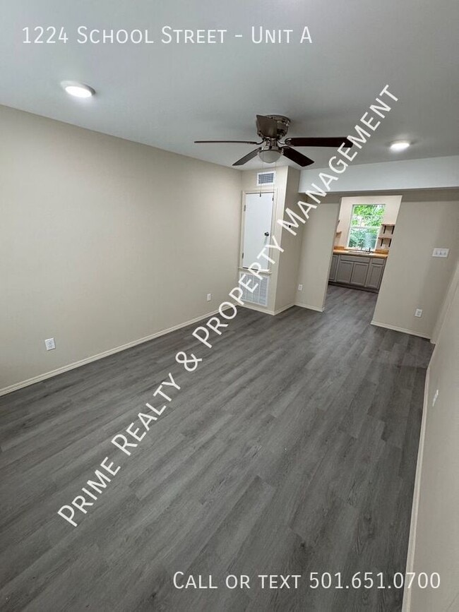 1224 School St in Malvern, AR - Foto de edificio - Building Photo