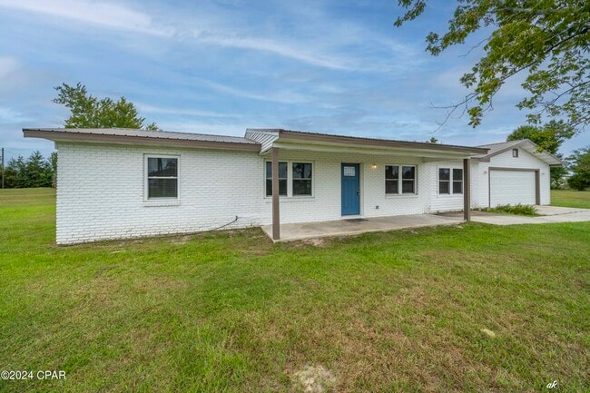 5338 Frank Hough Rd in Panama City, FL - Building Photo - Building Photo