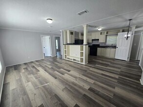 1400 Banana Rd in Lakeland, FL - Building Photo - Building Photo