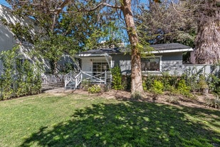 4417 Avocado St in Los Angeles, CA - Building Photo