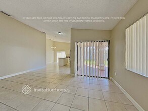 21684 SW 98th Pl in Cutler Bay, FL - Building Photo - Building Photo