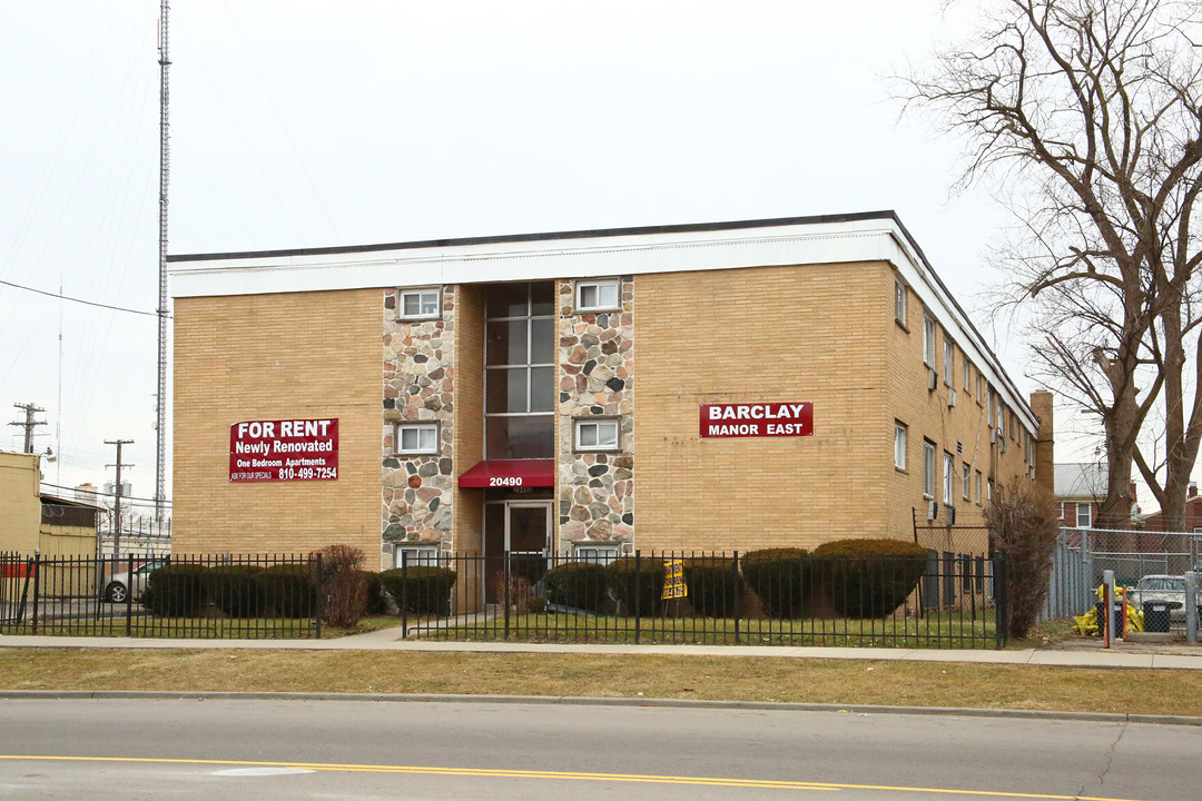 Barclay Manor East in Detroit, MI - Foto de edificio