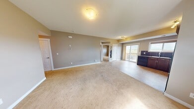 9409-9488 88 St in Grande Prairie, AB - Building Photo - Building Photo