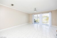 996 Hampton Cir in Naples, FL - Building Photo - Building Photo