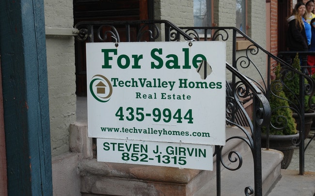 106 3rd St in Troy, NY - Building Photo - Building Photo