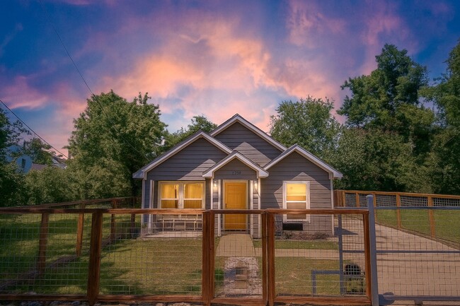 property at 3205 Rosalie St