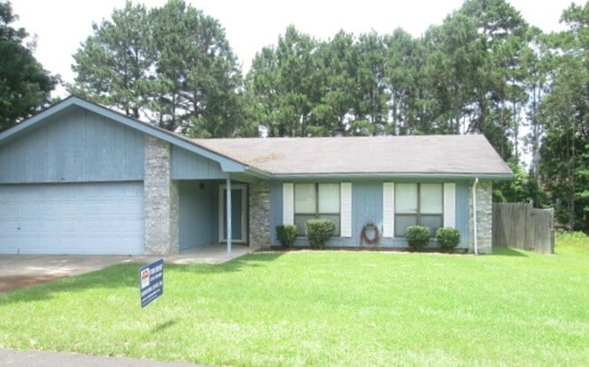 property at 109 Franklin St