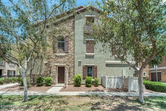 property at 2634 S Alpine Dr