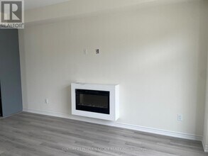 32 Purple Sage Dr in Brampton, ON - Building Photo - Building Photo