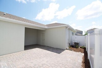 11257 Listening Dr in Orlando, FL - Building Photo - Building Photo