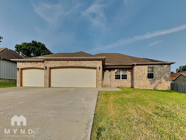 property at 5635 S Farm Rd 145