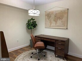 2 Ivy Hall in Dover, DE - Building Photo