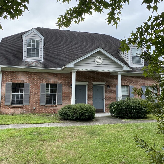 3068 Queensgate Way in Mount Pleasant, SC - Building Photo - Building Photo