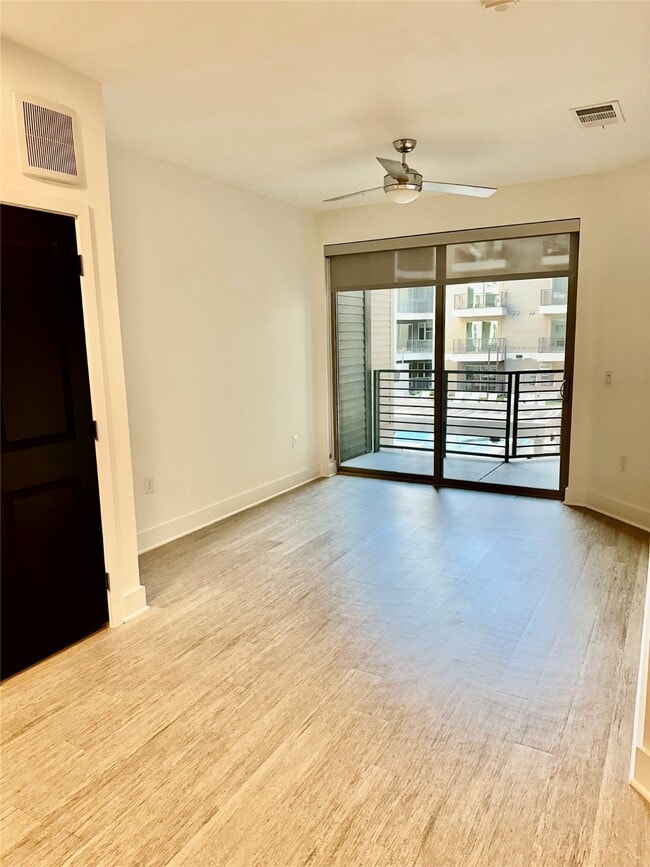 property at 6400 Washington Ave