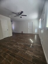 910 Park Hill Dr in Escondido, CA - Building Photo - Building Photo