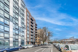 4121 23rd St in Long Island City, NY - Building Photo - Building Photo