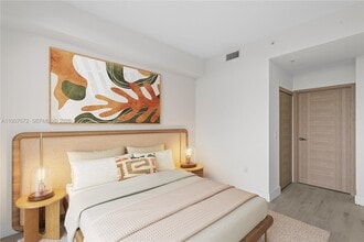 1601 SW 32nd Ave in Miami, FL - Building Photo - Building Photo