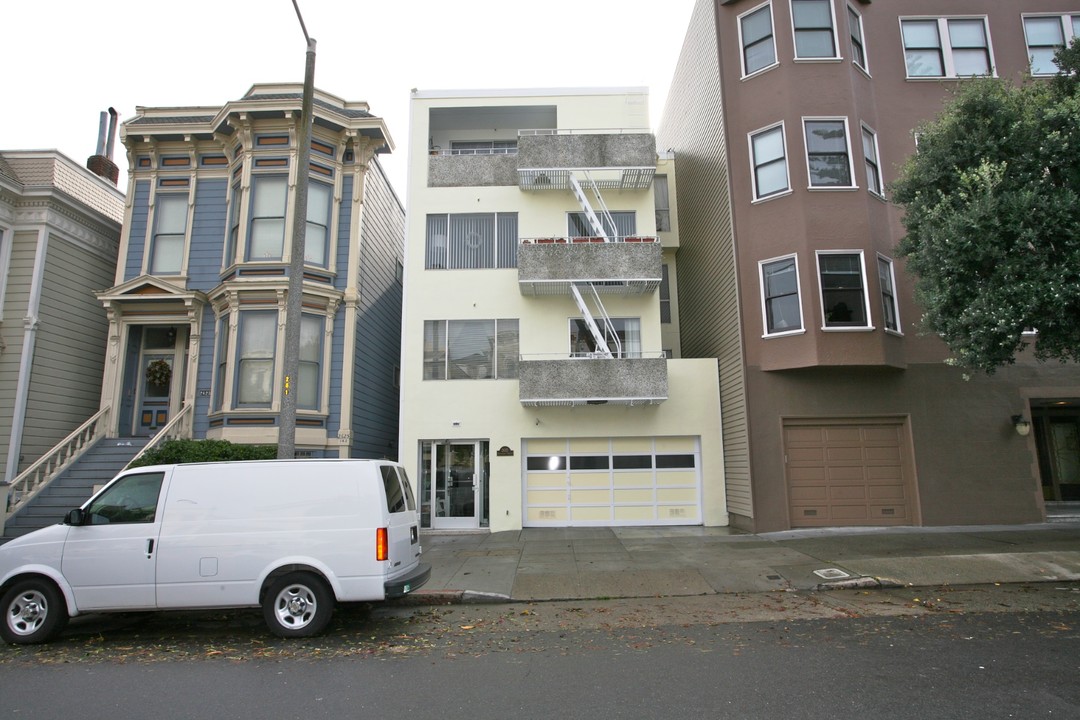 2635 Sacramento Street in San Francisco, CA - Building Photo