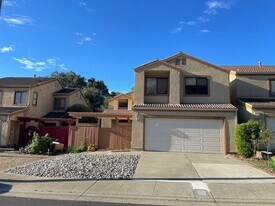 28041 Thorup Ln in Hayward, CA - Building Photo