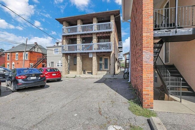 91 W 9th Ave in Columbus, OH - Building Photo - Building Photo