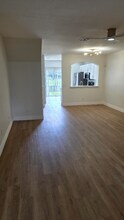 12437 Foxmoor Peak Dr in Riverview, FL - Building Photo - Building Photo