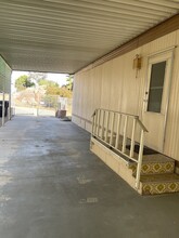 17149 Chico Dr in Perris, CA - Foto de edificio - Building Photo