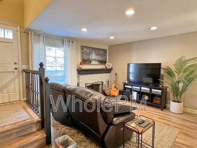 2913 W Long Cir in Littleton, CO - Building Photo - Building Photo