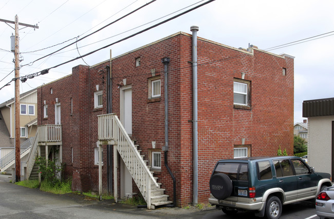 Wetmore Court in Everett, WA - Building Photo - Building Photo