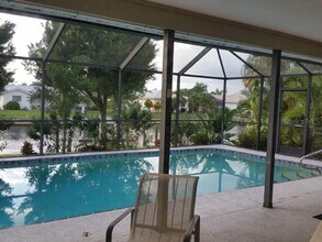 2248 Palm Tree Dr in Punta Gorda, FL - Building Photo - Building Photo