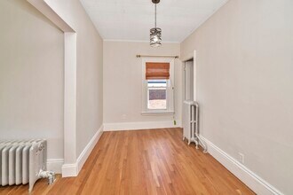 492 Metropolitan Ave in Boston, MA - Building Photo - Building Photo