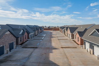 Belmont Cove North in Oklahoma City, OK - Building Photo - Building Photo