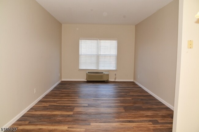 2 Richmond Rd in West Milford, NJ - Building Photo - Building Photo