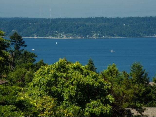 Alcove at Seahurst | Burien, WA Apartments