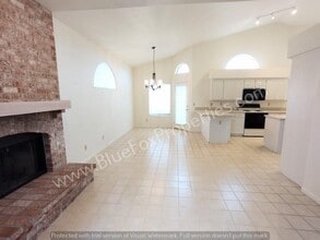 7793 E Marquise Dr in Tucson, AZ - Building Photo - Building Photo