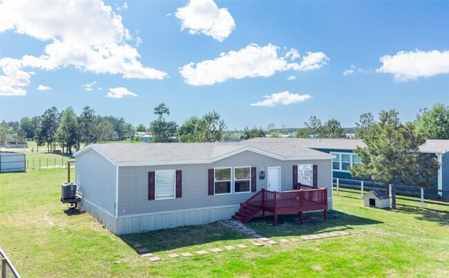 property at 132 Rd 5233