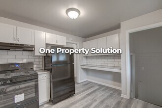 4727 Harrison St in Gary, IN - Building Photo - Building Photo