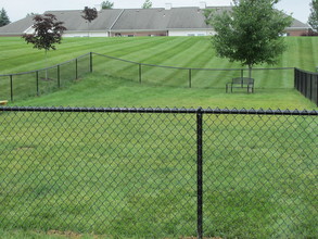 Park Hill Apartments in Mount Vernon, OH - Building Photo - Building Photo