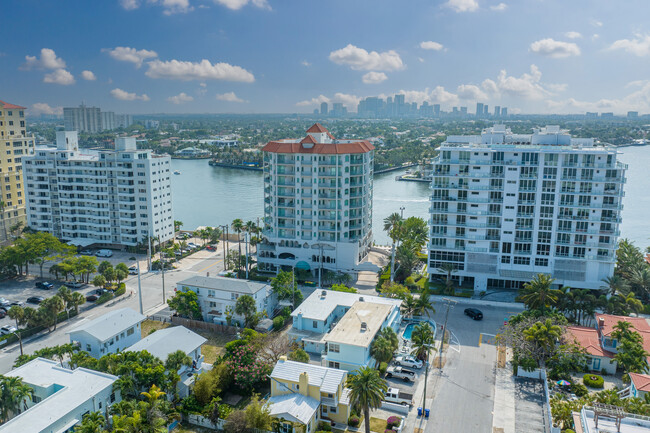 Birch Pointe in Fort Lauderdale, FL - Foto de edificio - Building Photo