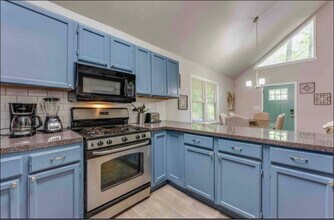 790 Oak Dr in Riverdale, GA - Building Photo - Building Photo