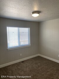 3037 175 E St photo'