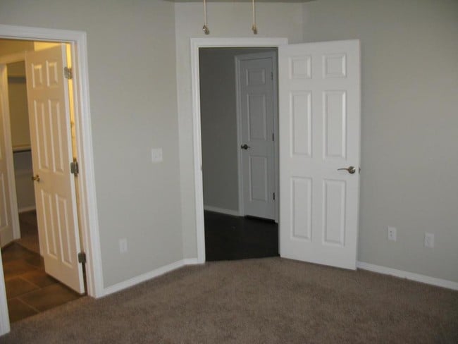 11649 Royal Coach Dr in Yukon, OK - Building Photo - Building Photo