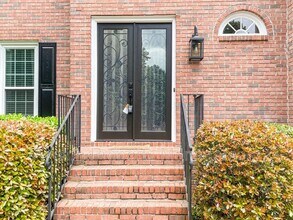 1598 Brentwood Dr in Marietta, GA - Building Photo - Building Photo