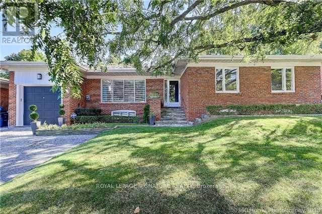 property at 195 York Mills Rd