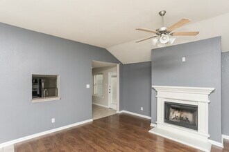 1217 Crooked Creek Ct in Midlothian, TX - Building Photo - Building Photo