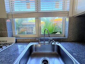 315 W 28th St in Miami Beach, FL - Building Photo - Building Photo